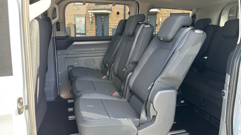 Ford Tourneo Custom 320 L1 Diesel Fwd 2.0 EcoBlue 136ps H1 Titanium 8 seater Auto